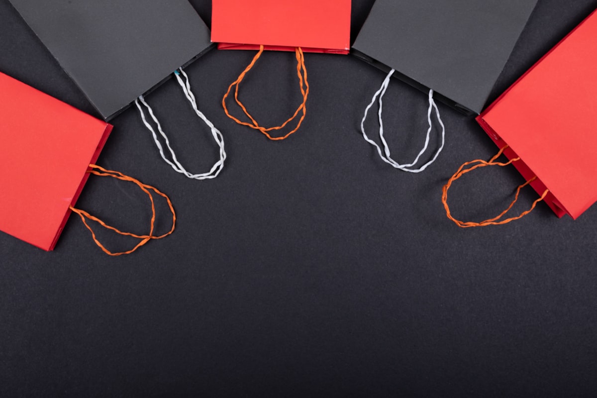 5 Signs You’re a Smart Buyer (And Not Just a Bargain Hunter)